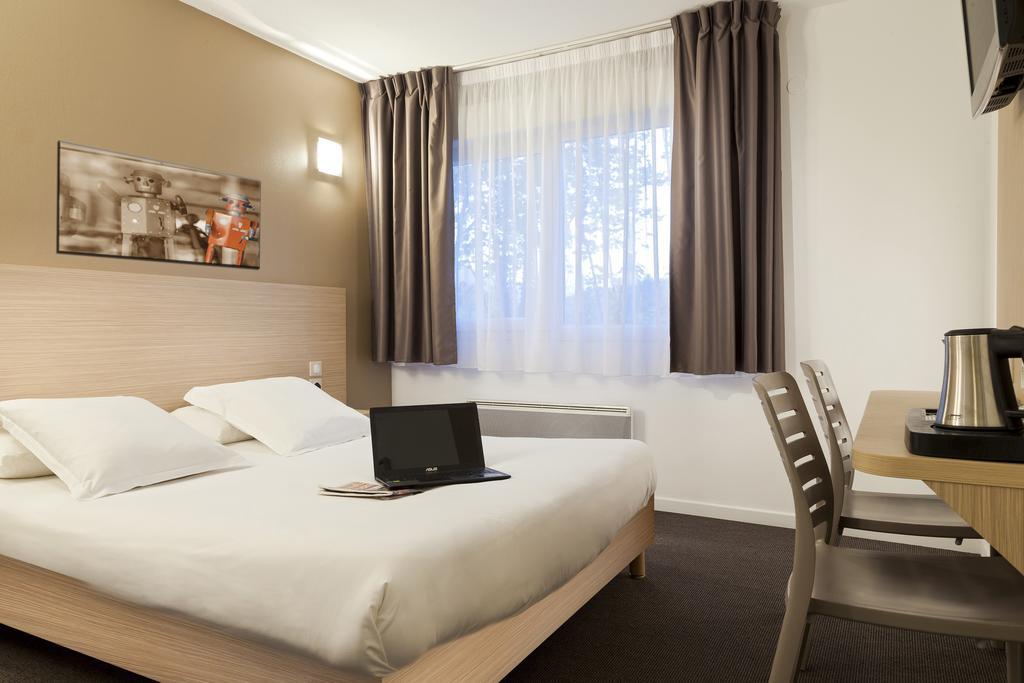 Appart Hotel Annecy Seynod Bagian luar foto